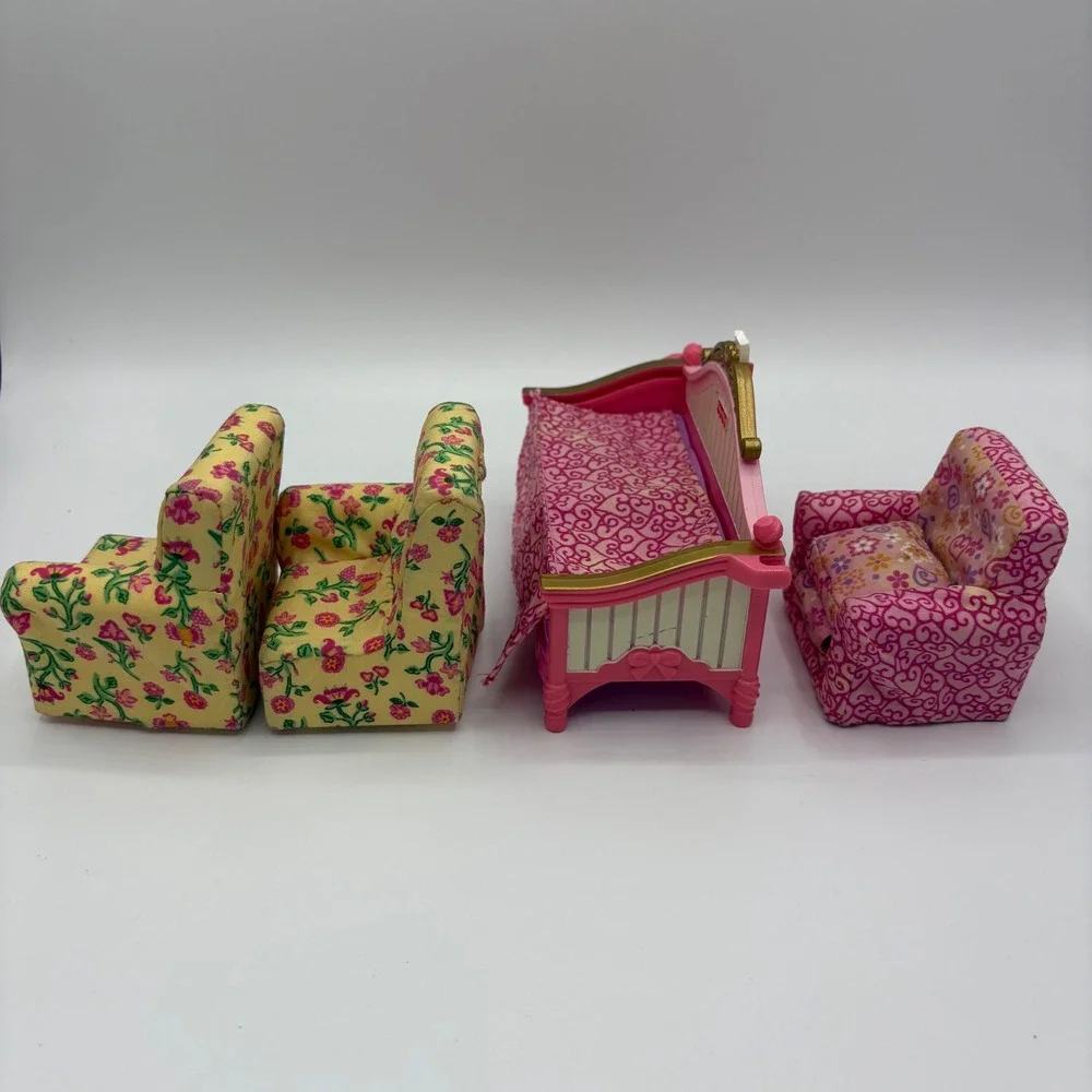 Fisher Price Loving Family Dollhouse Furniture Bed Couch Pink Yellow Floral 2006